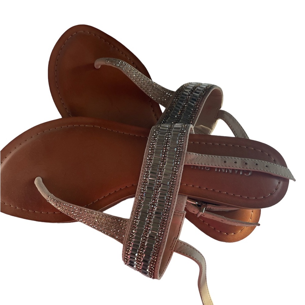 LN Bling adorable Women’s sandals